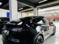 Tesla Model Y Rear-Wheel Drive - ფოტო 16