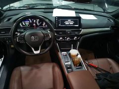 Honda Yingshipai Sharp Hybrid 2.0L Pure Elegance Edition - ფოტო 6
