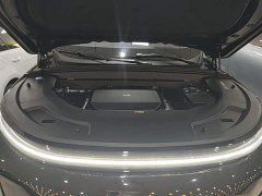 Li Auto L7 Pro - ფოტო 20