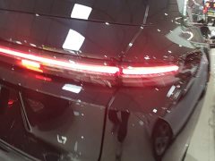 Li Auto L7 Pro - ფოტო 8