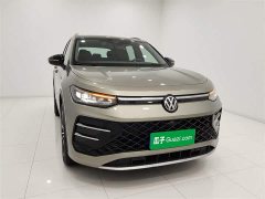 Volkswagen Taos L 380TSI AWD Luxury - ფოტო 3