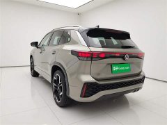 Volkswagen Taos L 380TSI AWD Luxury - ფოტო 5