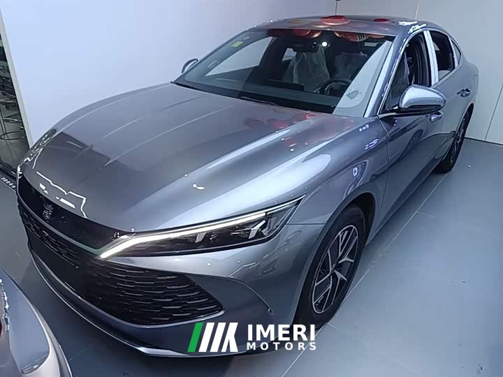 BYD Qin L DM-i 120KM Leading Edition