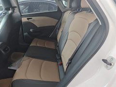 Chevrolet Cruze 320 Automatic Enjoy Edition - ფოტო 17
