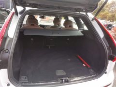 Volvo XC60 B5 AWD Smart Remote Luxury Edition - ფოტო 19