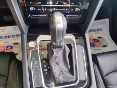 Volkswagen Magotan 2020 330TSI DSG Advance - ფოტო 14