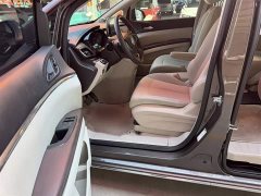 Buick GL8 Land Business Class Comfort Edition - ფოტო 18