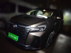 Buick GL8 Land Business Class Comfort Edition - ფოტო 2
