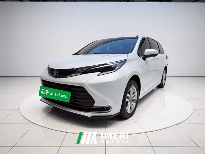Toyota Sienna 2.5L Hybrid Comfort Edition