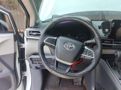 Toyota Sienna 2.5L Hybrid Comfort Edition - ფოტო 3
