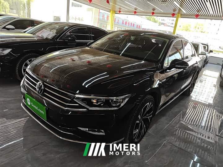 Volkswagen Magotan 330TSI DSG Luxury
