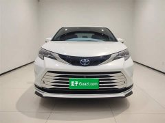 Toyota Sienna 2.5L Hybrid Platinum Edition - фото 3