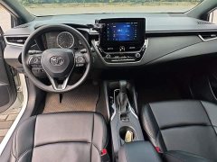 Toyota Corolla 2022 Hybrid 1.8H E-CVT Luxury - ფოტო 10