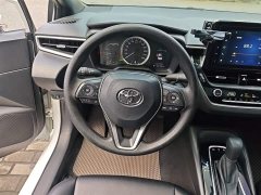 Toyota Corolla 2022 Hybrid 1.8H E-CVT Luxury - ფოტო 11