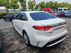 Toyota Corolla 2022 Hybrid 1.8H E-CVT Luxury - ფოტო 5