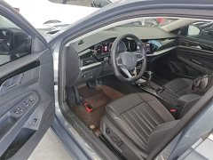Volkswagen Passat 330TSI Starry Sky Elite - ფოტო 16