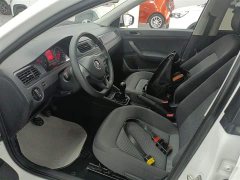 Volkswagen Santana 1.5L Manual Fashion Edition - ფოტო 15