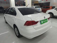 Volkswagen Santana 1.5L Manual Fashion Edition - ფოტო 5