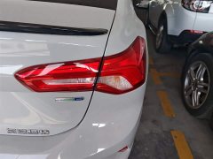 Ford Focus 2022 Sedan EcoBoost 180 Automatic ST Line - ფოტო 8