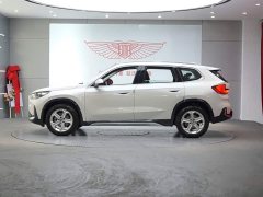 BMW X1 sDrive20Li X - ფოტო 6