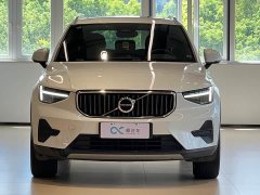 Volvo XC40 B3 Smart Remote Luxury Edition - ფოტო 2