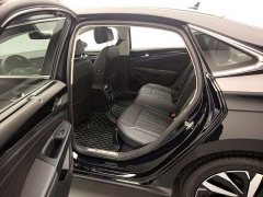 Volkswagen Passat 380TSI Luxury - ფოტო 13