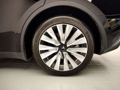 Tesla Model Y Long Range All-Wheel Drive 3D7 - ფოტო 16