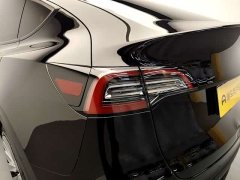 Tesla Model Y Long Range All-Wheel Drive 3D7 - ფოტო 19