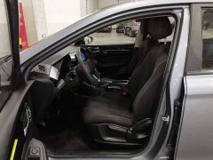 SAIC MG i5 2021 1.5L Manual Platinum Edition - ფოტო 10