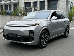 Li Auto L8 Pro - ფოტო 1