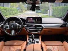 BMW 5 Series (Imported) 525i M Sport Package - ფოტო 15