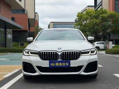 BMW 5 Series (Imported) 525i M Sport Package - ფოტო 2