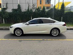 Buick Regal 28T Longitudinal Enjoyment Edition - ფოტო 5