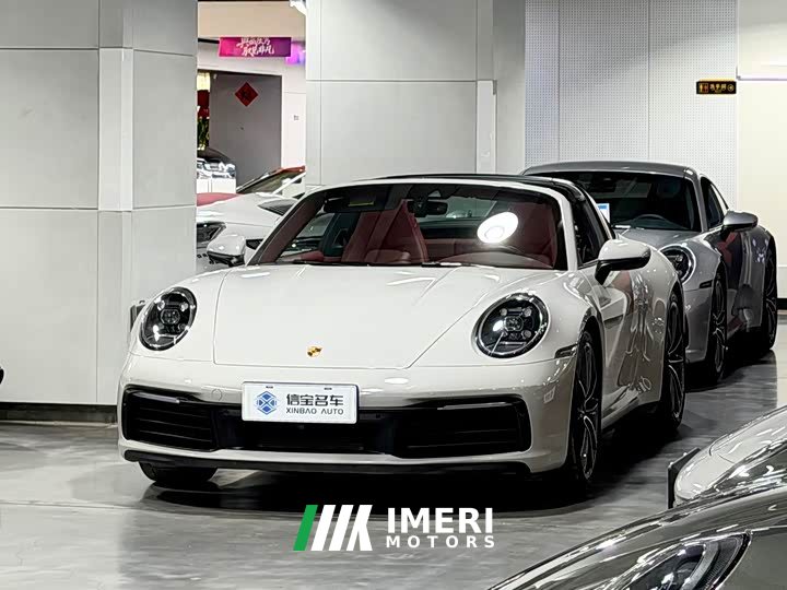 Porsche 911 Targa 4 3.0T