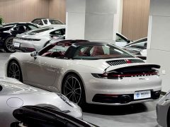 Porsche 911 Targa 4 3.0T - ფოტო 3
