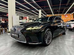 Lexus LS 2023 500h Premier - ფოტო 1