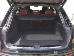 Audi Q5L 2.0T Smart Hybrid Flagship - ფოტო 6