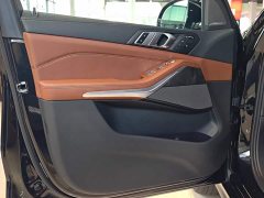 BMW X7 2023 xDrive40i M Sport Luxury Package - ფოტო 17