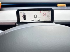 Tesla Model Y Long Range All-Wheel Drive - ფოტო 14