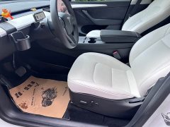 Tesla Model Y Long Range All-Wheel Drive - ფოტო 9