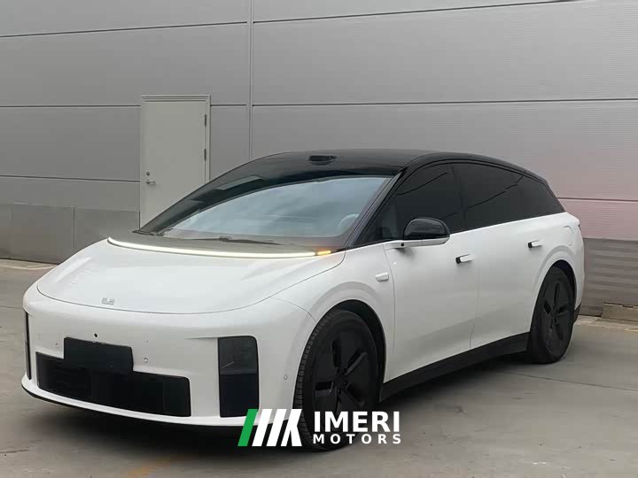 Li Auto i6 Dual Motor Base - ავტომობილი ჩინეთიდან