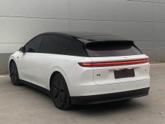 Li Auto i6 Dual Motor Base - ფოტო 7