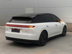 Li Auto i6 Dual Motor Base - ფოტო 9