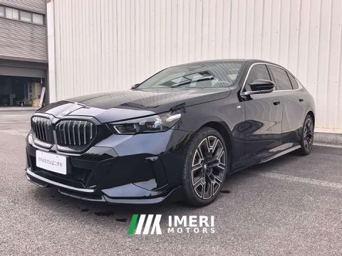 2025 BMW 5 Series 530Li Luxury M Sport Package - ავტომობილი ჩინეთიდან