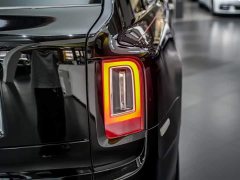 Rolls-Royce Cullinan 2022 Black Badge - ფოტო 18