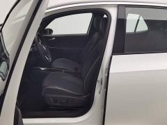 Volkswagen ID.3 Outstanding Edition - ფოტო 10