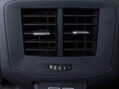 Volkswagen Tacqua 2021 1.5L Automatic R-Line Smart Connected Edition - ფოტო 14