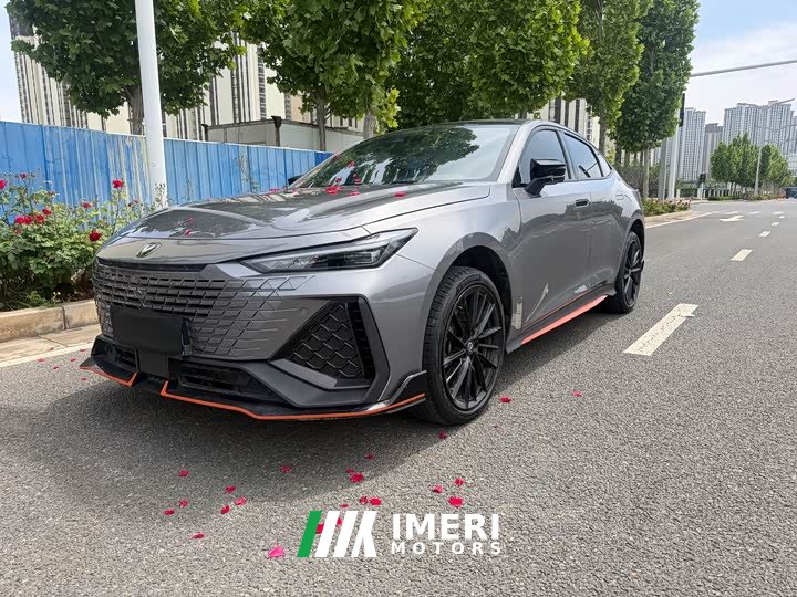 Changan UNI-V 2023 2.0T Sharp Speed Edition - ავტომობილი ჩინეთიდან