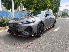 Changan UNI-V 2023 2.0T Sharp Speed Edition - ფოტო 1