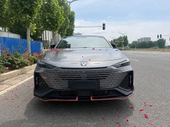 Changan UNI-V 2023 2.0T Sharp Speed Edition - ფოტო 2